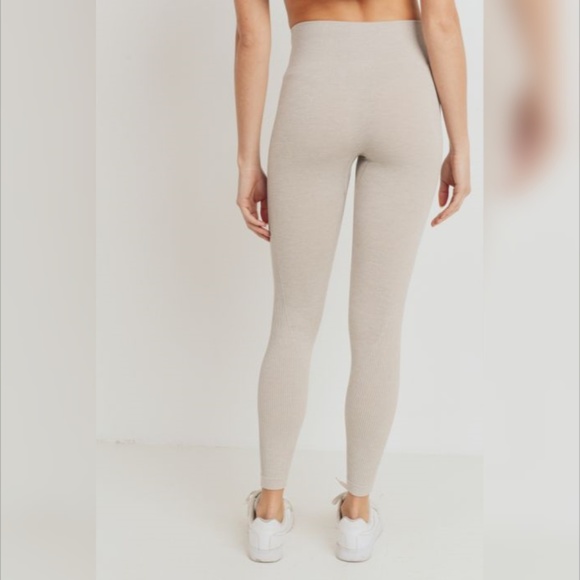 Ribbed Track Seamless Melange Highwaist Leggings - Picture 6 of 8